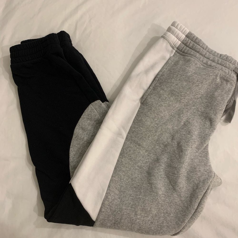 American Eagle High Waisted Fleece Jogger